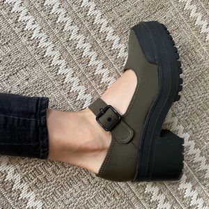 Urban Outfitters Platform Mary Jane Shoes